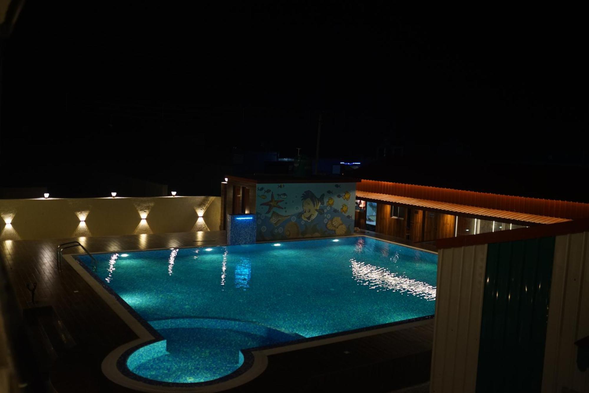 New Mouchak Hotel & Resorts Tajpur Buitenkant foto