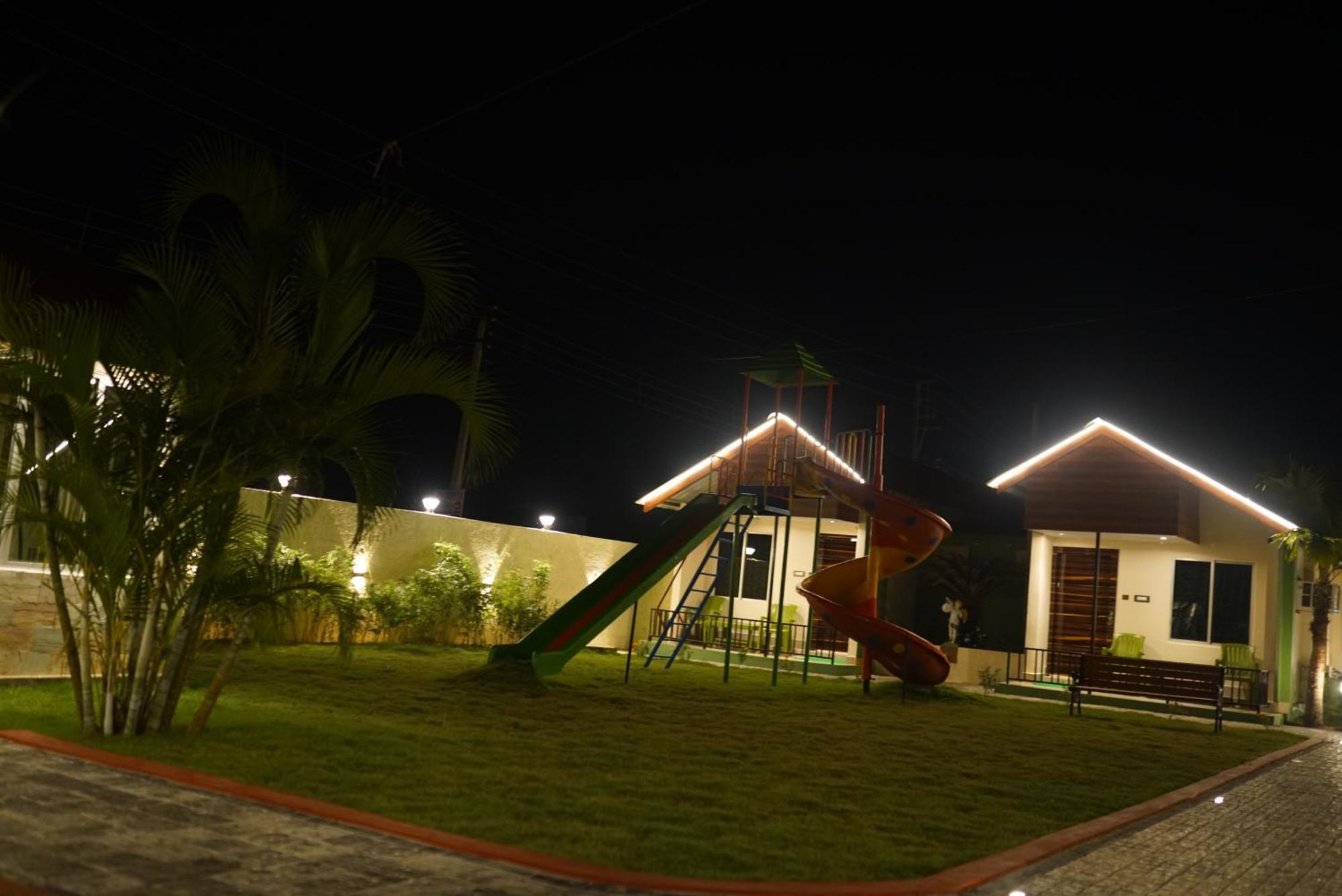 New Mouchak Hotel & Resorts Tajpur Buitenkant foto